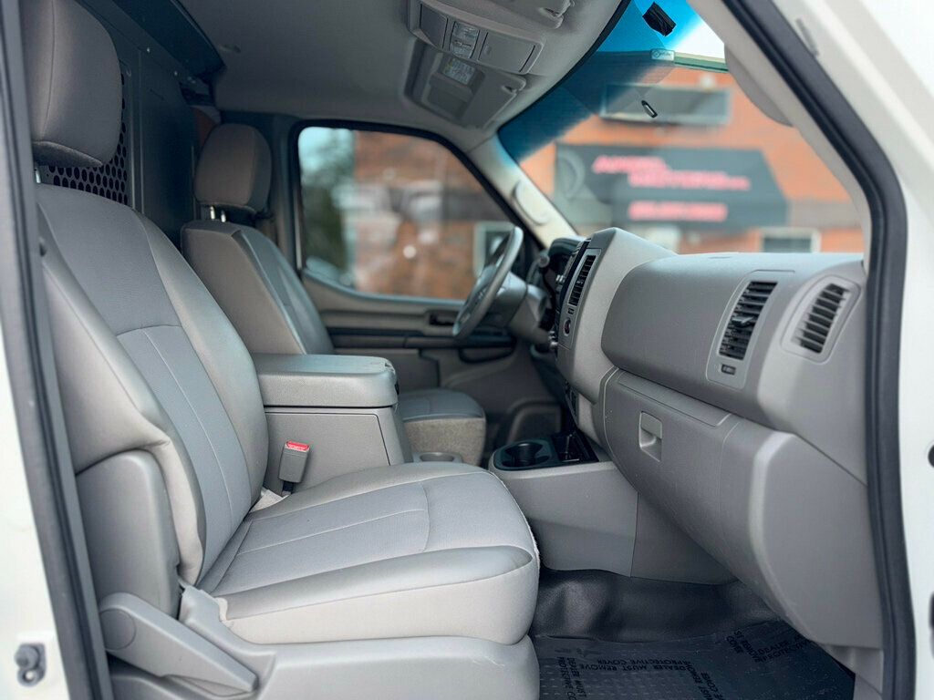 2021 Nissan NV Cargo ** 1 OWNER CLEAN CARFAX REPORT!! ** - 22948789 - 20