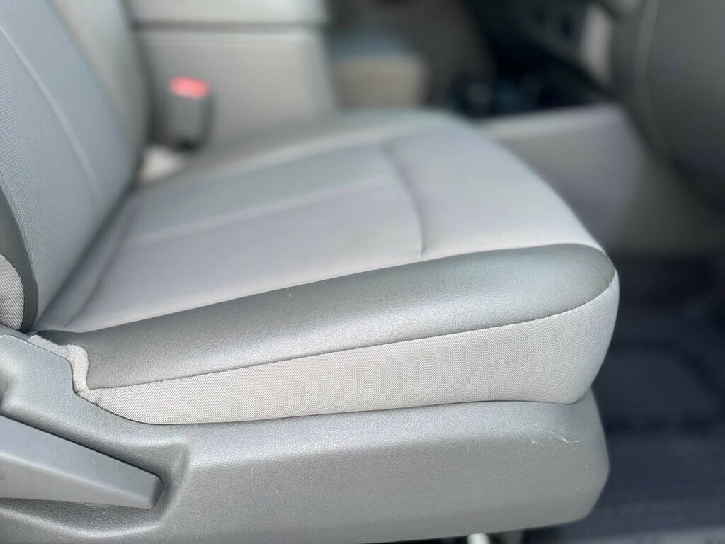 2021 Nissan NV Cargo ** 1 OWNER CLEAN CARFAX REPORT!! ** - 22948789 - 21