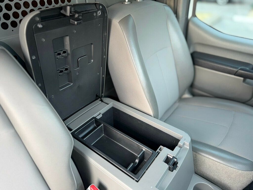 2021 Nissan NV Cargo ** 1 OWNER CLEAN CARFAX REPORT!! ** - 22948789 - 24