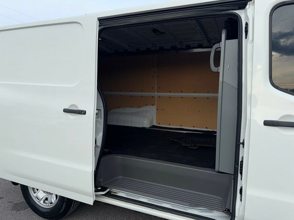 2021 Nissan NV Cargo ** 1 OWNER CLEAN CARFAX REPORT!! ** - 22948789 - 28
