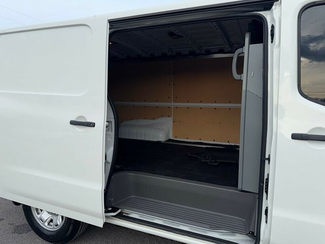 2021 Nissan NV Cargo ** 1 OWNER CLEAN CARFAX REPORT!! ** - 22948789 - 28
