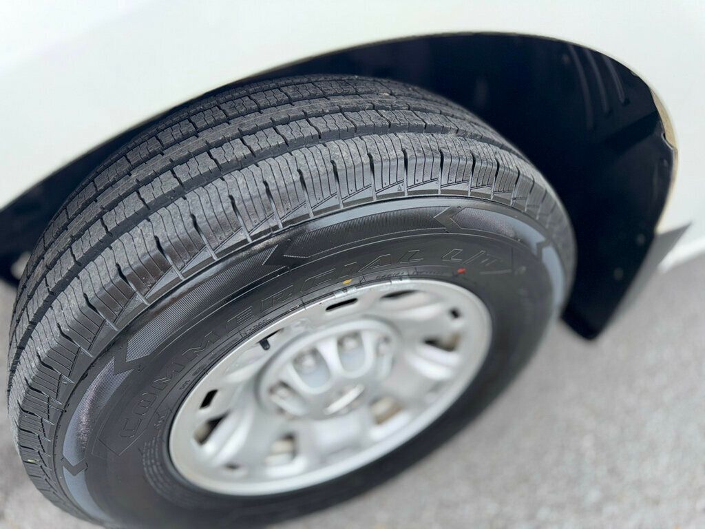 2021 Nissan NV Cargo ** 1 OWNER CLEAN CARFAX REPORT!! ** - 22948789 - 36