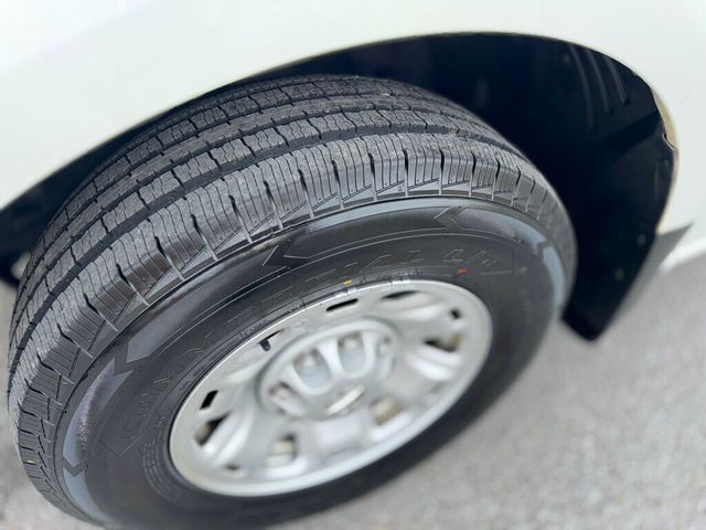 2021 Nissan NV Cargo ** 1 OWNER CLEAN CARFAX REPORT!! ** - 22948789 - 36