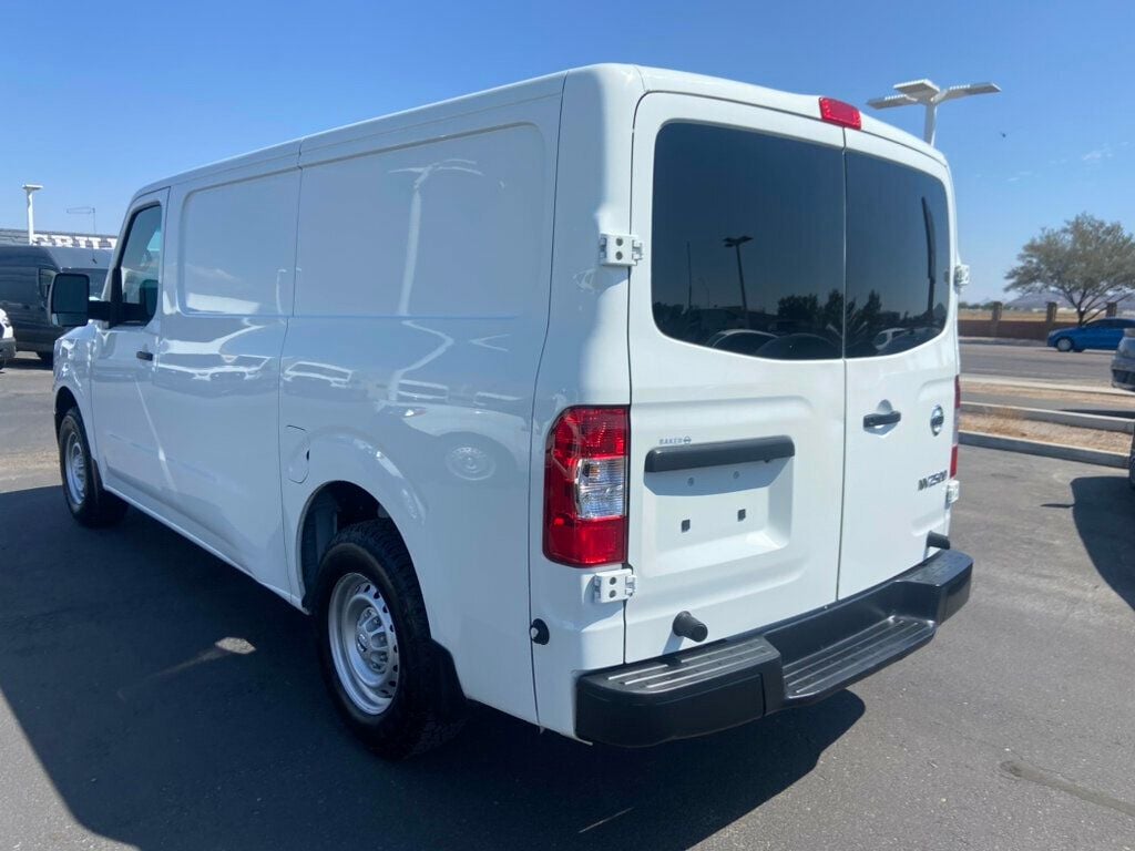 2021 Nissan NV Cargo NV2500 HD Standard Roof V6 S - 22589696 - 3