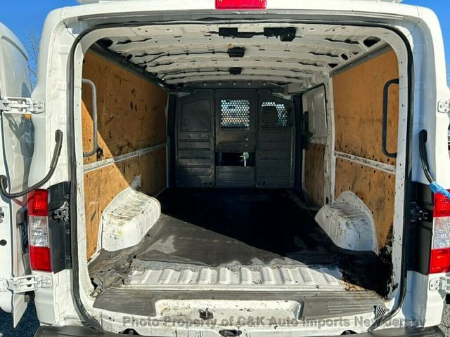 2021 Nissan NV Cargo NV2500 HD Standard Roof V6 SV - 22762754 - 24