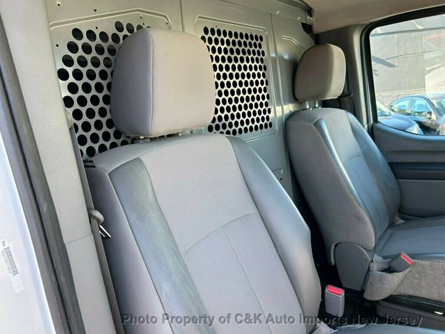 2021 Nissan NV Cargo NV2500 HD Standard Roof V6 SV - 22762754 - 33