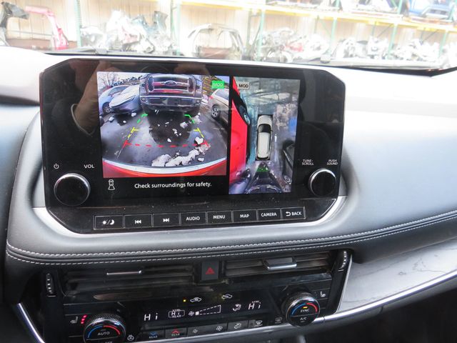 2021 Nissan Rogue AWD Platinum - 22993423 - 10