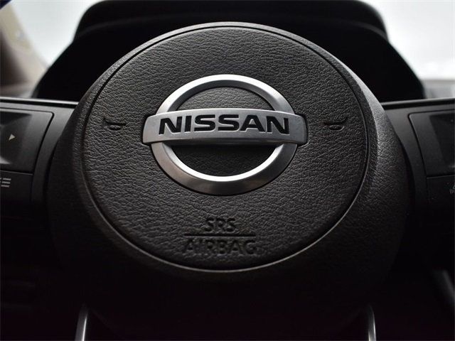 2021 Nissan Rogue Platinum photo 12