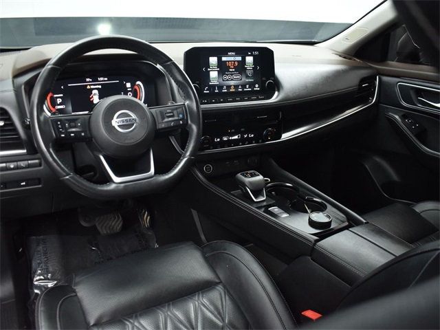 2021 Nissan Rogue Platinum photo 17