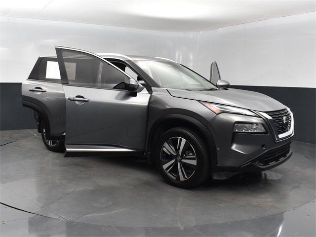 2021 Nissan Rogue Platinum photo 27