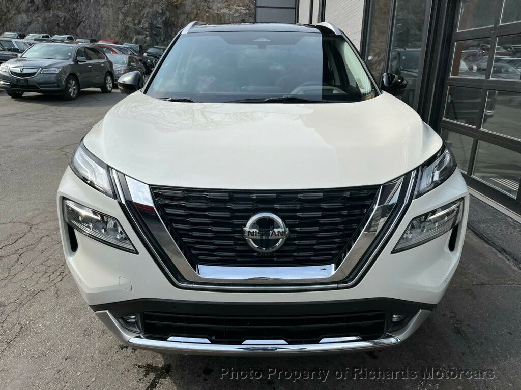 2021 Nissan Rogue AWD Platinum - 22371416 - 3