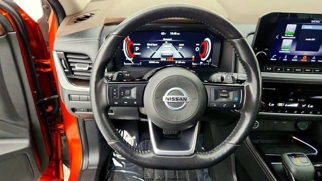 2021 Nissan Rogue AWD Platinum w/ Illuminated Kick Plates - 23027979 - 13