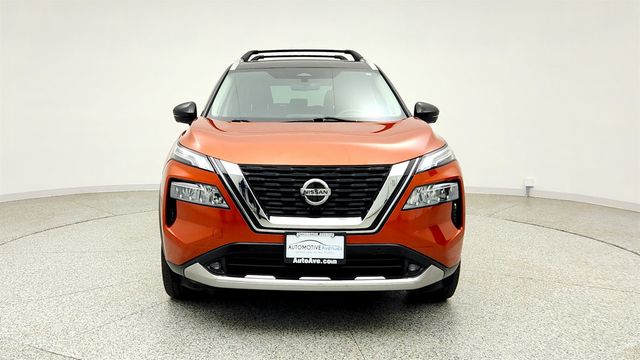 2021 Nissan Rogue AWD Platinum w/ Illuminated Kick Plates - 23027979 - 1