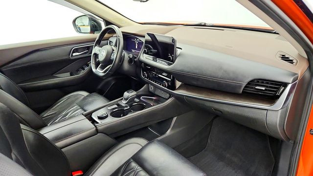 2021 Nissan Rogue AWD Platinum w/ Illuminated Kick Plates - 23027979 - 25