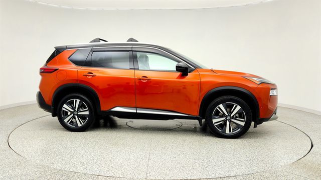 2021 Nissan Rogue AWD Platinum w/ Illuminated Kick Plates - 23027979 - 3