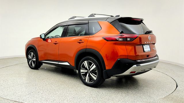 2021 Nissan Rogue AWD Platinum w/ Illuminated Kick Plates - 23027979 - 6