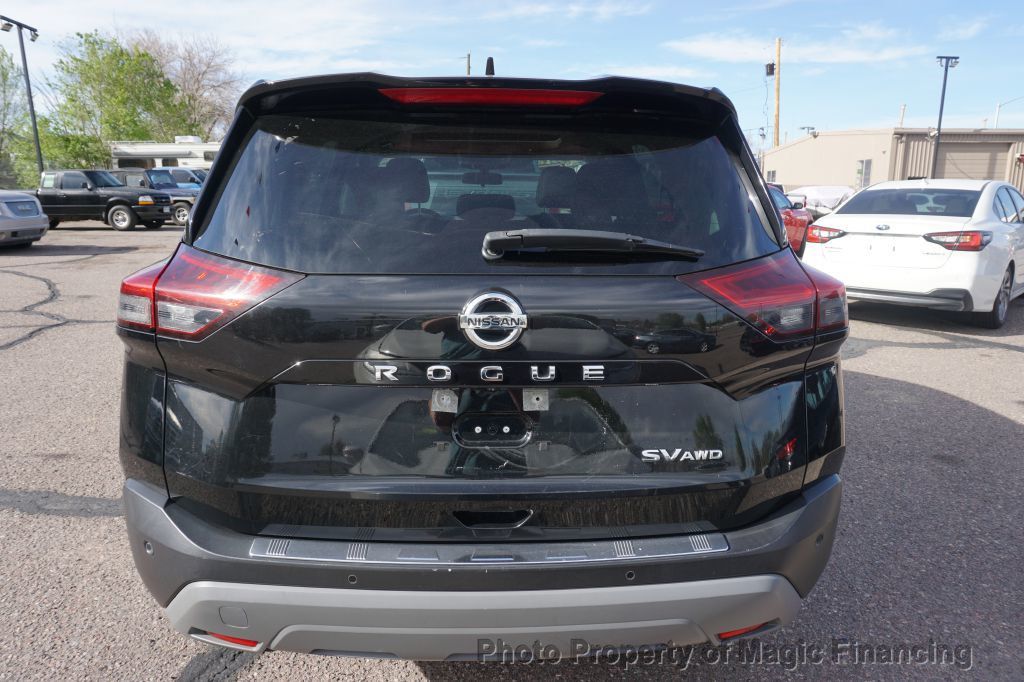 2021 Nissan Rogue AWD SV - 23008135 - 4