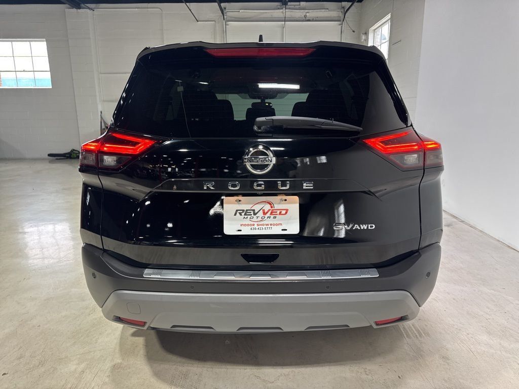 2021 Nissan Rogue AWD SV - 22992972 - 5