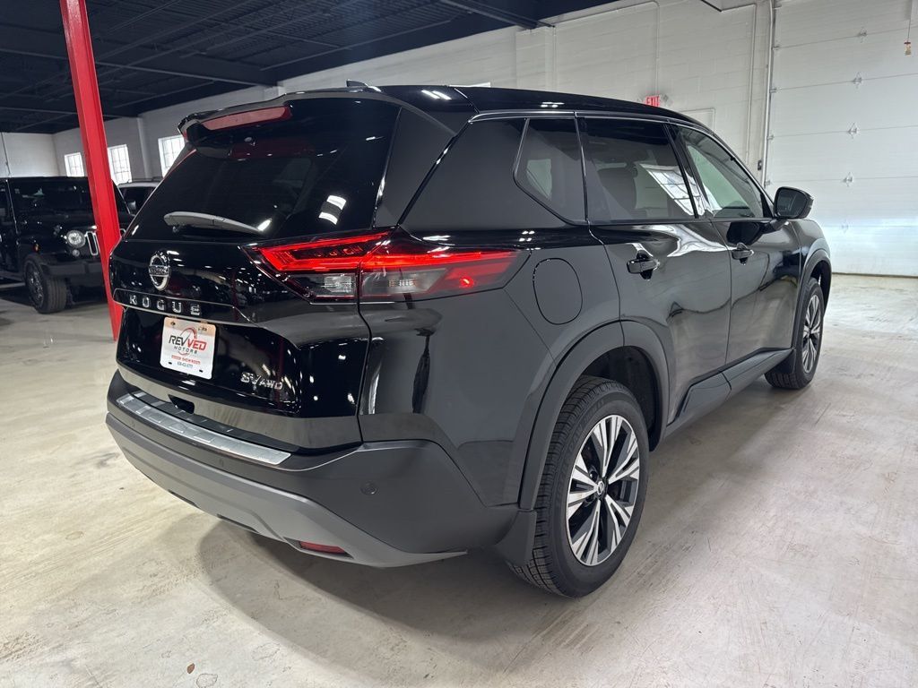 2021 Nissan Rogue AWD SV - 22992972 - 6