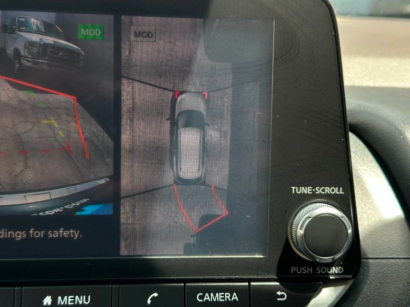 2021 Nissan Rogue AWD SV - 22879038 - 35