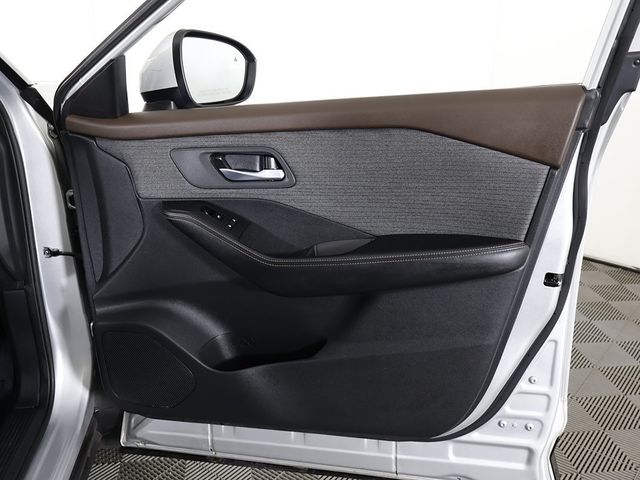 2021 Nissan Rogue AWD SV - 22942169 - 20