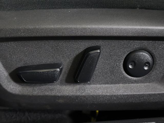 2021 Nissan Rogue AWD SV - 22942169 - 29