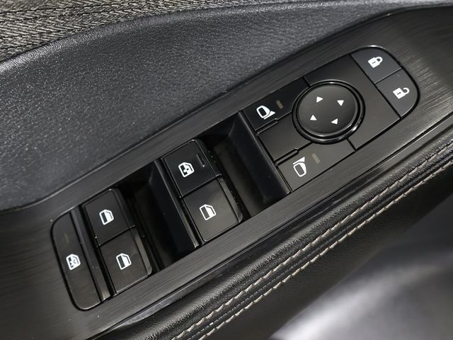 2021 Nissan Rogue AWD SV - 22942169 - 34