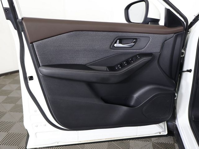 2021 Nissan Rogue AWD SV - 22955168 - 22