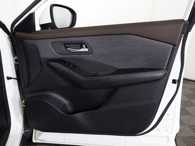 2021 Nissan Rogue AWD SV - 22955168 - 23