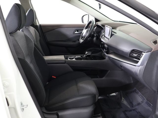 2021 Nissan Rogue AWD SV - 22955168 - 29