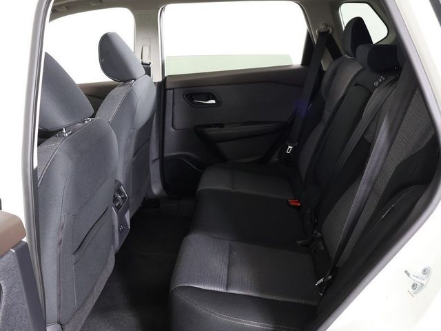 2021 Nissan Rogue AWD SV - 22955168 - 33