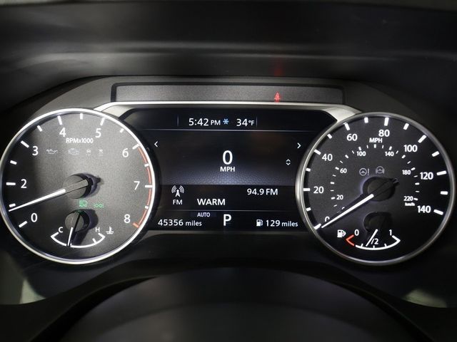 2021 Nissan Rogue AWD SV - 22955168 - 40