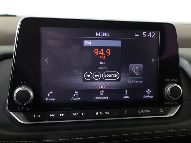 2021 Nissan Rogue AWD SV - 22955168 - 43