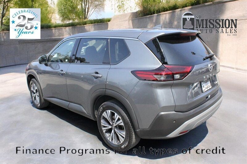 2021 Nissan Rogue AWD SV - 22495201 - 4