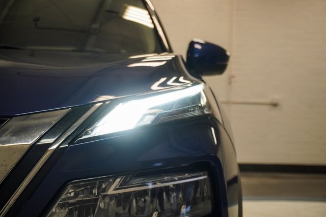 2021 Nissan Rogue AWD SV - 22940351 - 38