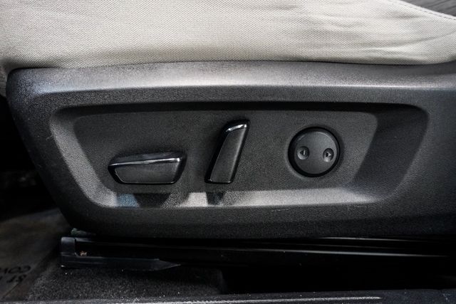 2021 Nissan Rogue AWD SV - 22940351 - 6