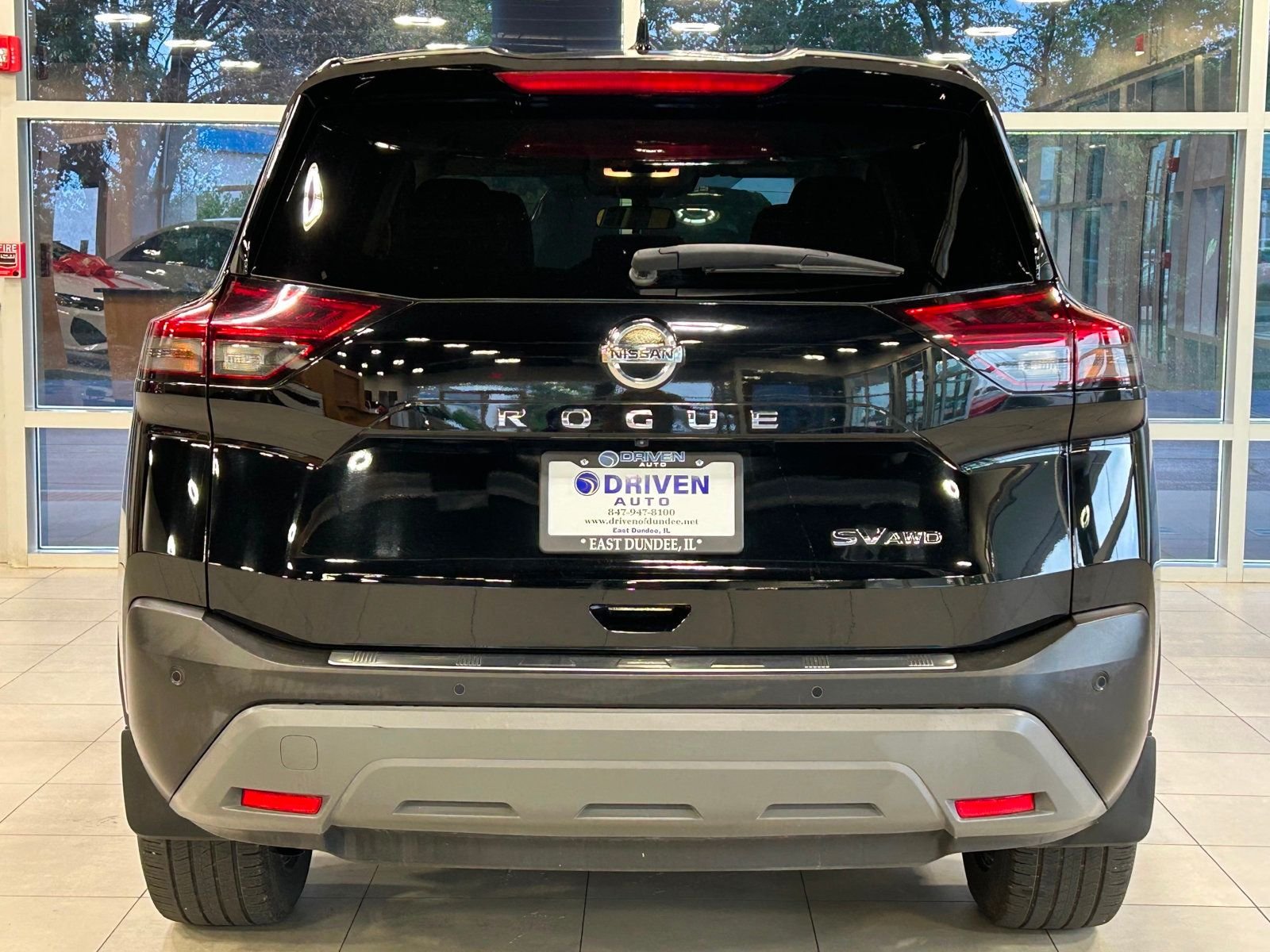 2021 Nissan Rogue SV photo 5