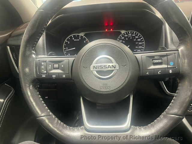 2021 Nissan Rogue AWD SV - 22992355 - 11