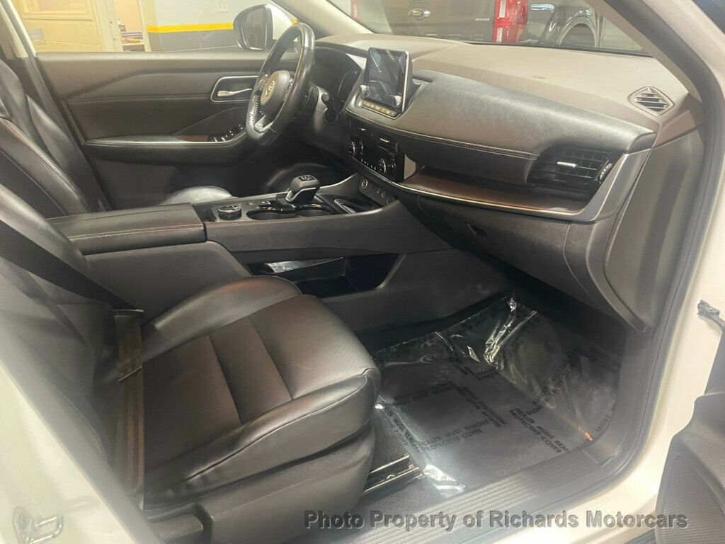 2021 Nissan Rogue AWD SV - 22992355 - 20