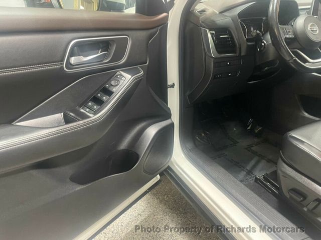 2021 Nissan Rogue AWD SV - 22992355 - 7