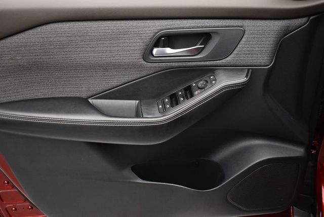 2021 Nissan Rogue AWD SV - 23019128 - 9