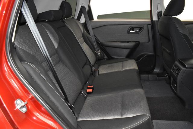 2021 Nissan Rogue AWD SV - 23019128 - 25