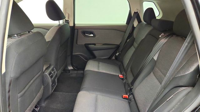 2021 Nissan Rogue AWD SV - 23036223 - 17