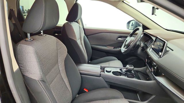 2021 Nissan Rogue AWD SV - 23036223 - 20