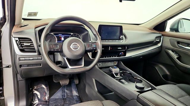 2021 Nissan Rogue AWD SV w/ ProPILOT Assist & Apple CarPlay Integration - 23000033 - 11