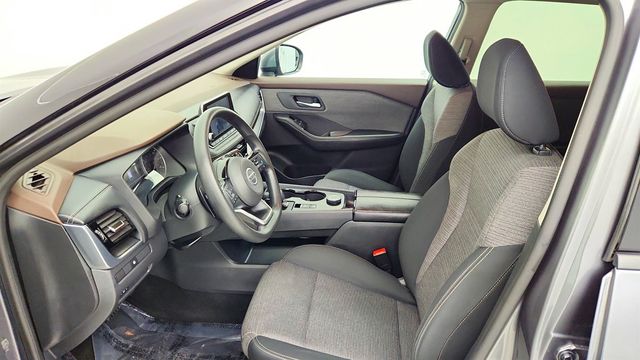 2021 Nissan Rogue AWD SV w/ ProPILOT Assist & Apple CarPlay Integration - 23000033 - 18