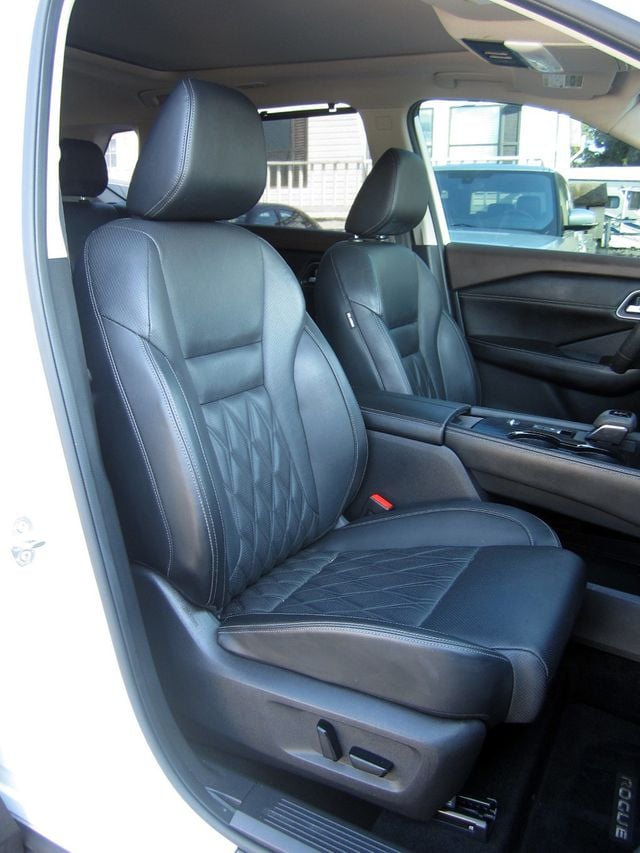 2021 Nissan Rogue FWD Platinum - 22911254 - 19