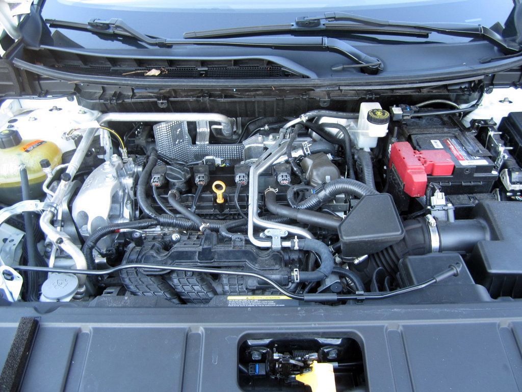 2021 Nissan Rogue Platinum photo 20