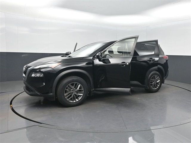 2021 Nissan Rogue FWD S - 22960840 - 37