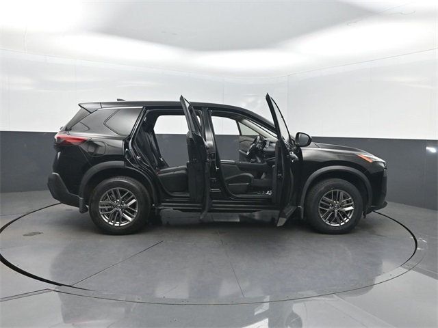 2021 Nissan Rogue FWD S - 22960840 - 38